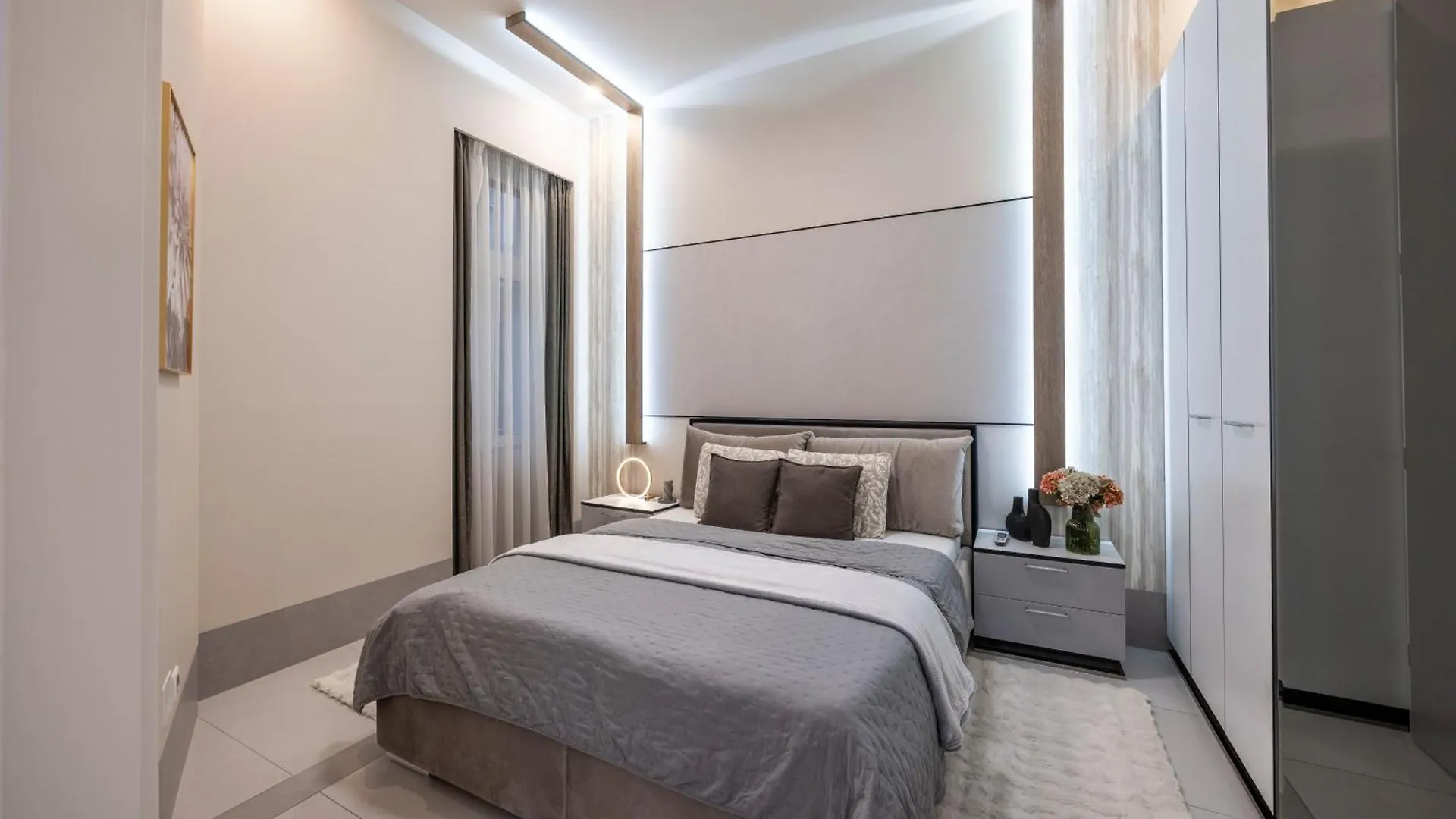 Luxurious High-End Grand Suite On The St Stephen Road Budapest